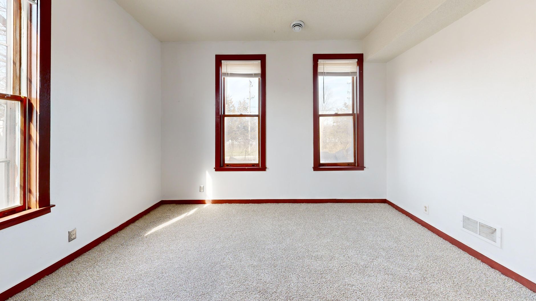 Trim & Doors – Live Oak